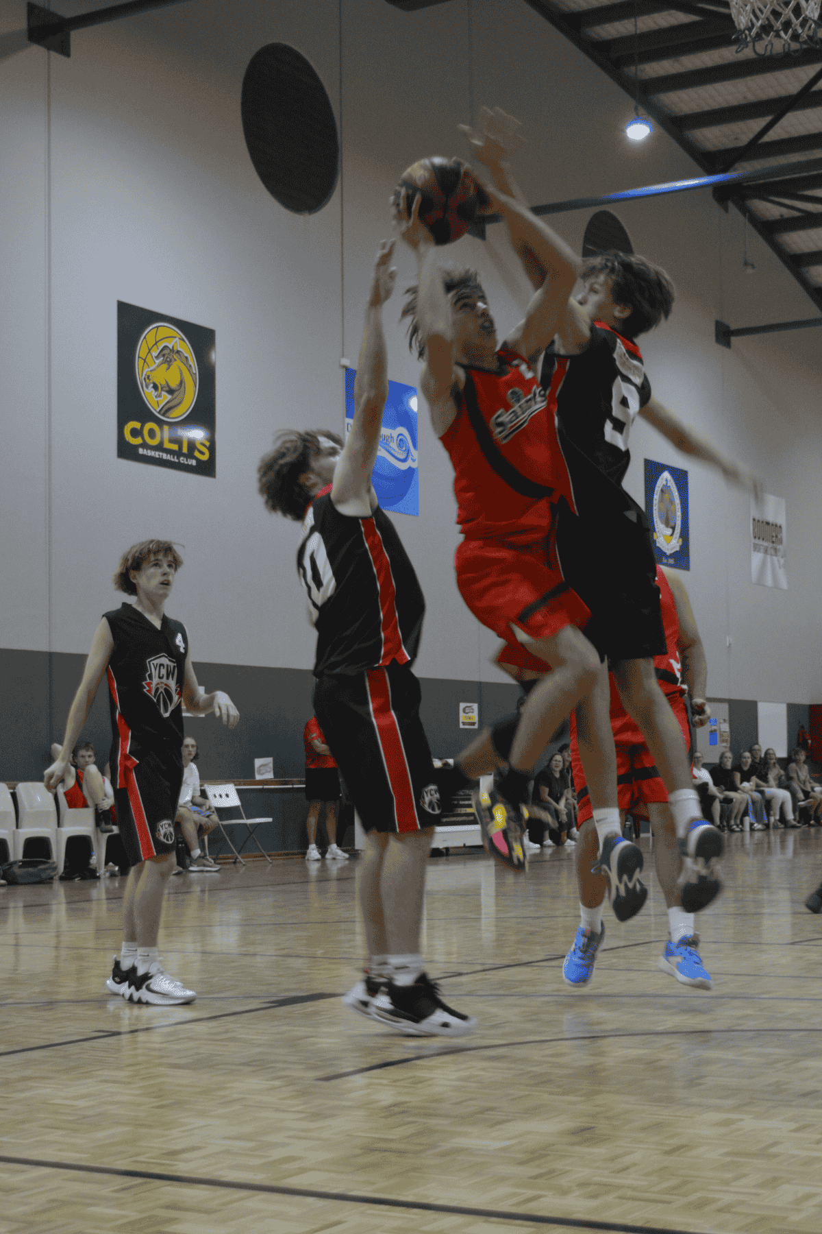 Play basketball in Busselton